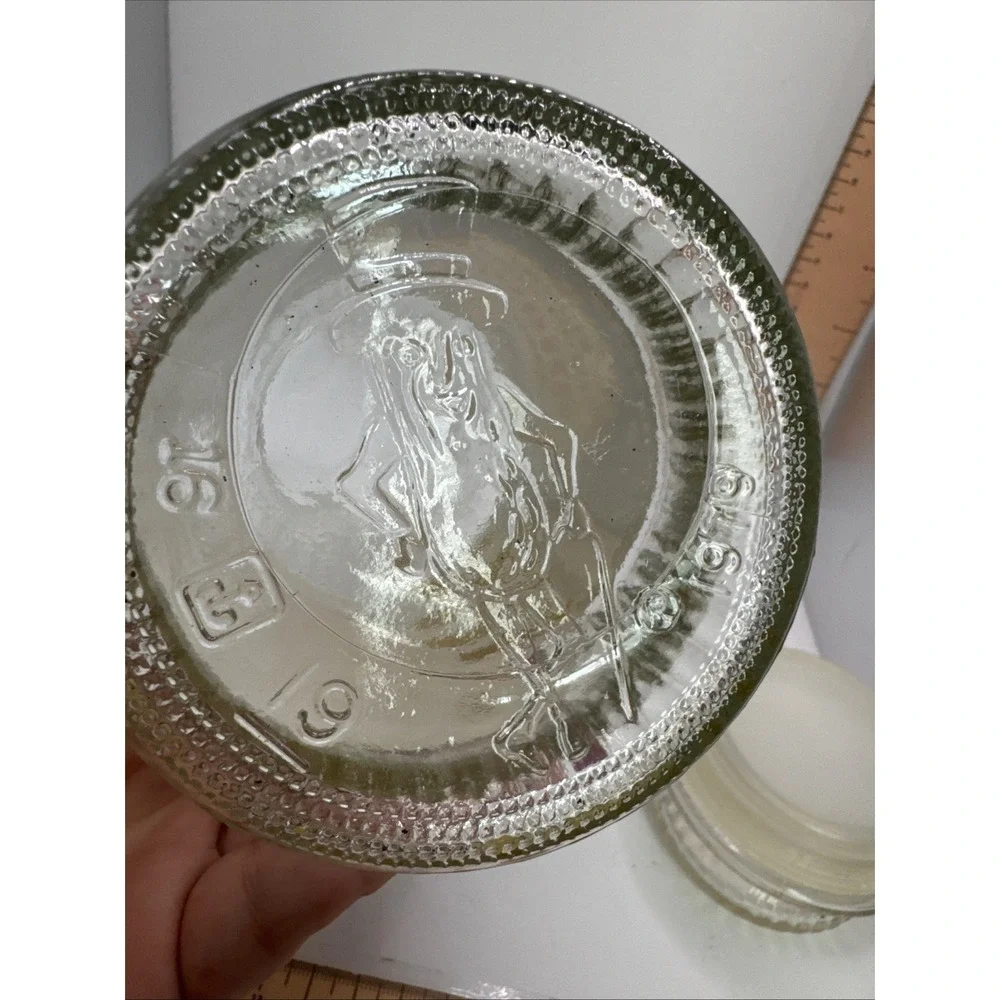 VTG PLANTERS PEANUTS LIMITED EDITION‎ DECANTER 1979 WITH  LID  AND LABEL